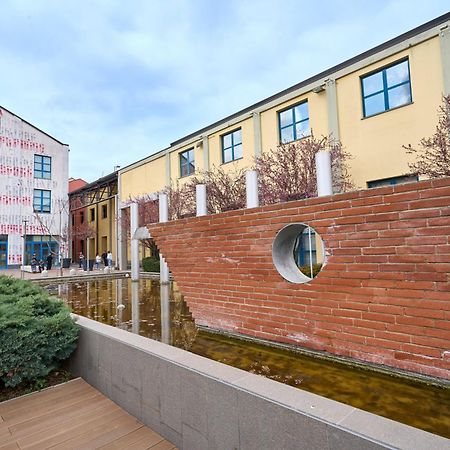 Luxury Design Loft - 20 Minutes From Duomo-Navigli Milão Exterior foto