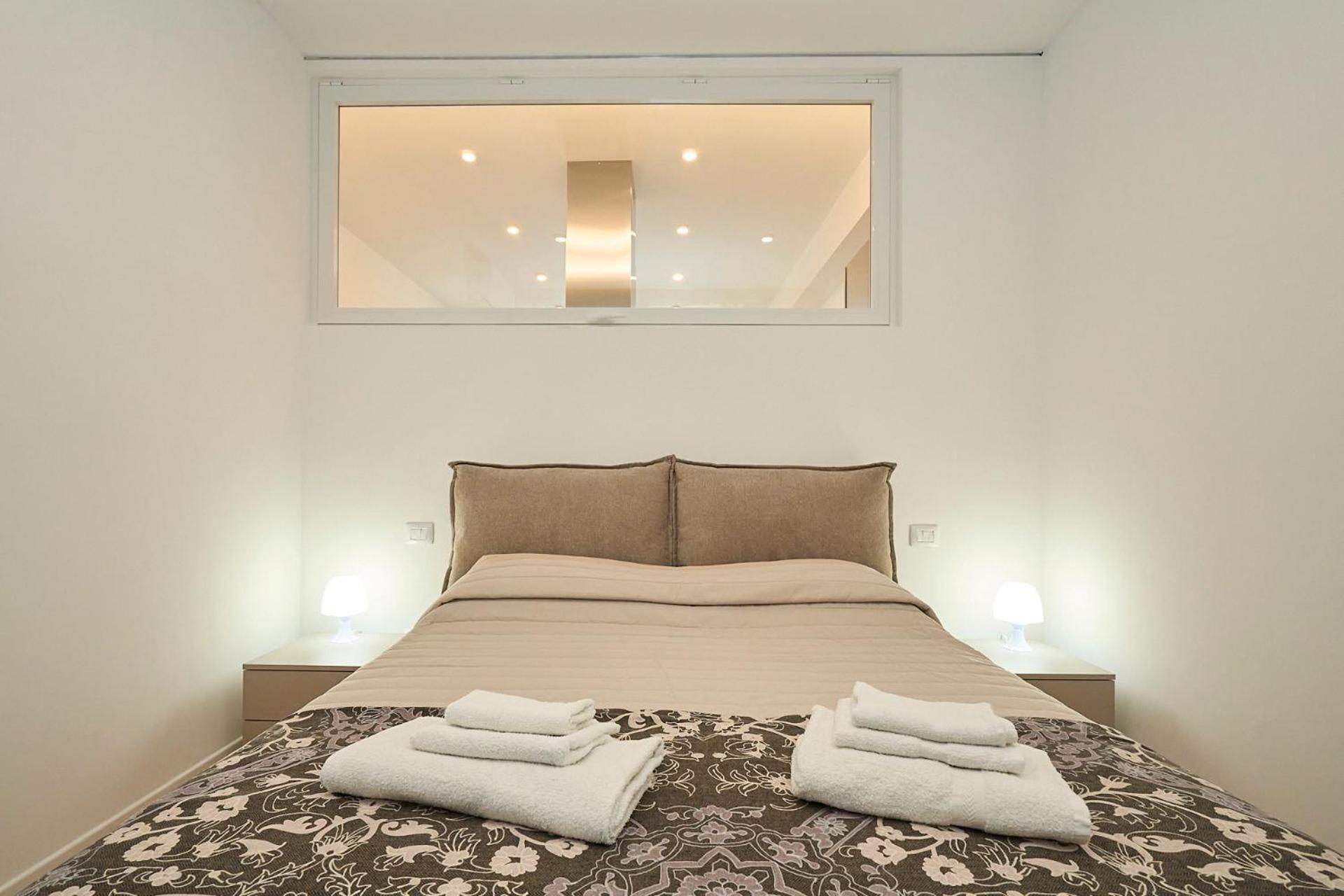 Luxury Design Loft - 20 Minutes From Duomo-Navigli Milão Exterior foto