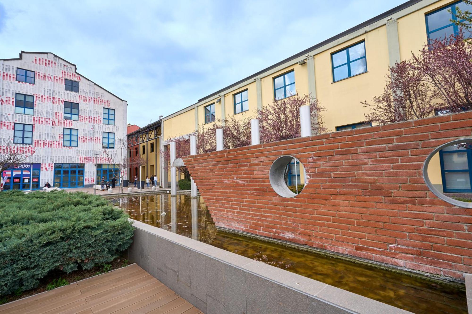 Luxury Design Loft - 20 Minutes From Duomo-Navigli Milão Exterior foto
