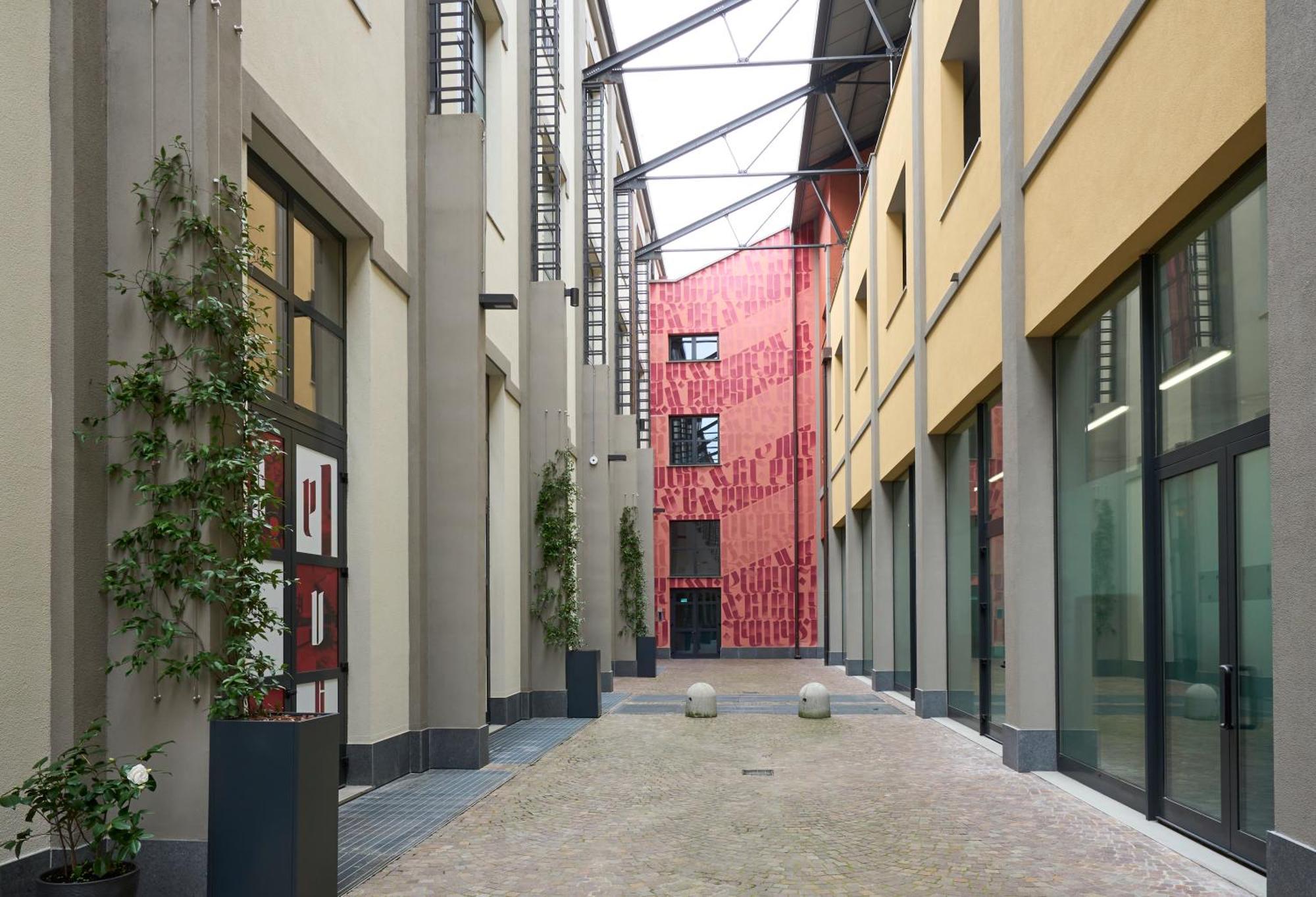 Luxury Design Loft - 20 Minutes From Duomo-Navigli Milão Exterior foto